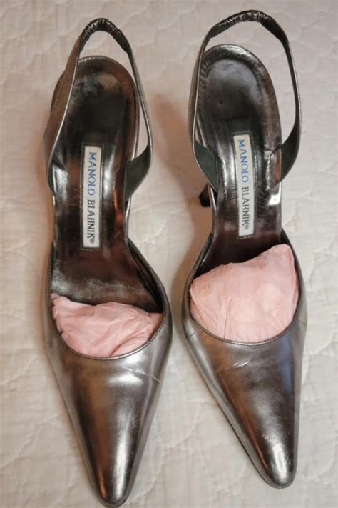 fake manolo blahnik shoes|manolo blahnik heels authentic.